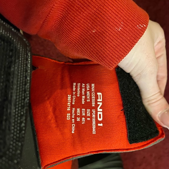 Andi slides - Picture 2 of 2